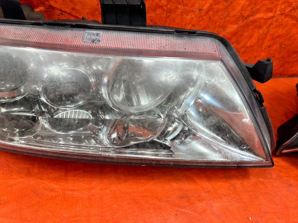 04 08 ACURA TSX   CRYSTAL HOUSING HEADLIGHTS HEADLAMPS   W/ BALLASTS #3306