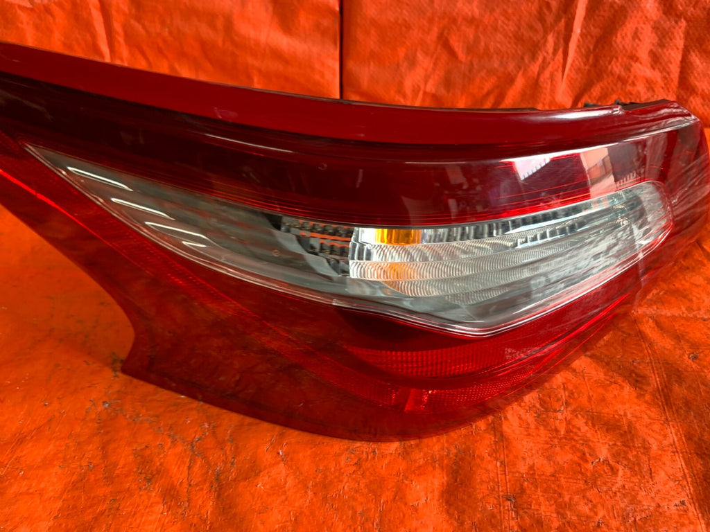 OEM 2018 18 NISSAN ALTIMA S SL SV SR   DRIVER LEFT OUTER TAIL LIGHT LAMP OEM3