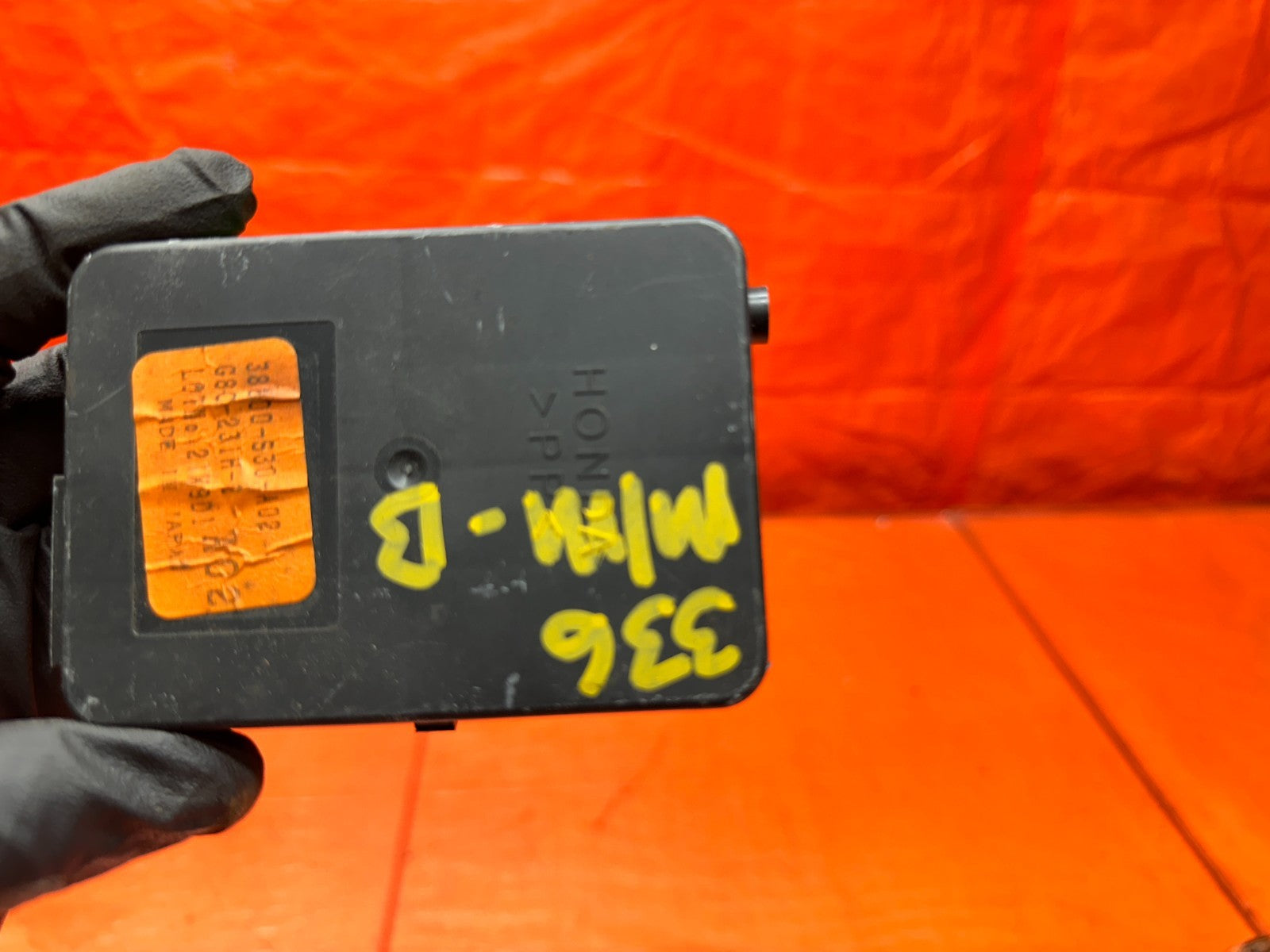 97 01 HONDA PRELUDE 2.2L TURN SIGNAL FLASHER BLINKER RELAY 38300 S30 A02 #3364