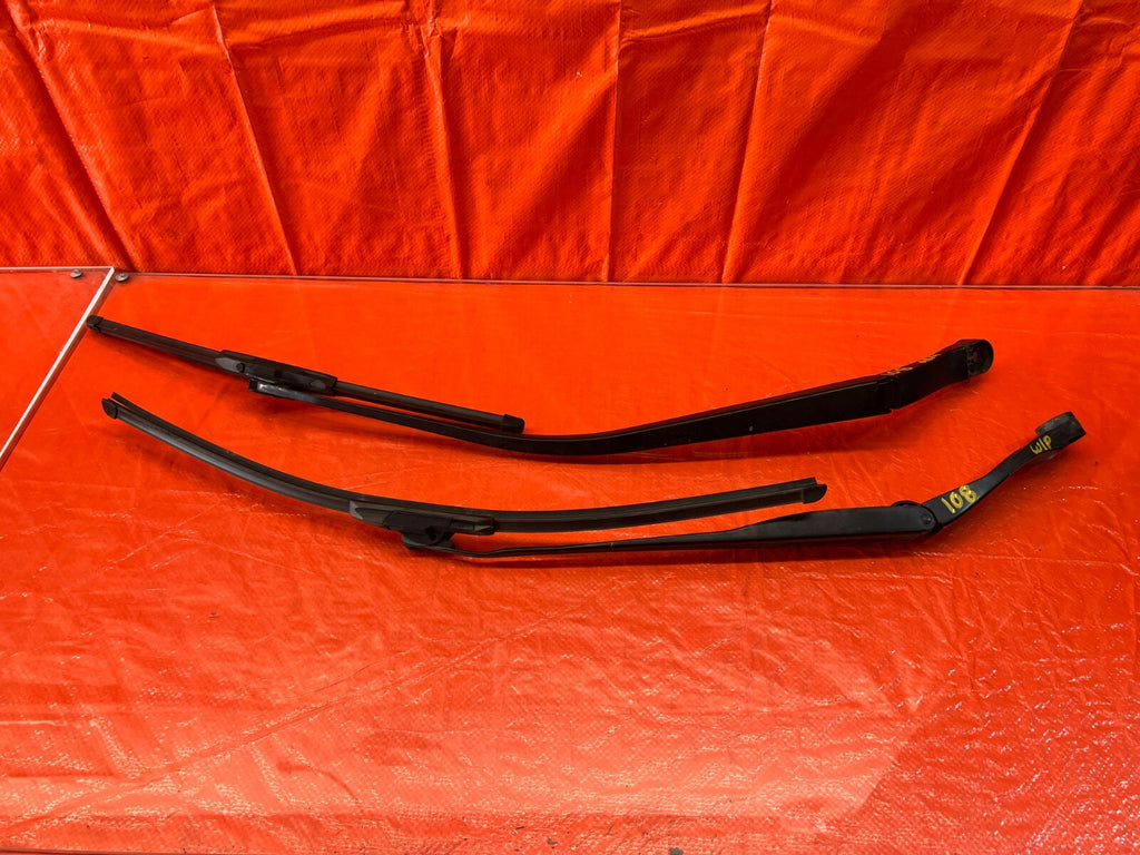 04 08 ACURA TL   WINDSHIELD WIPER ARMS   LEFT AND RIGHT ARM SET   OEM OE #1080