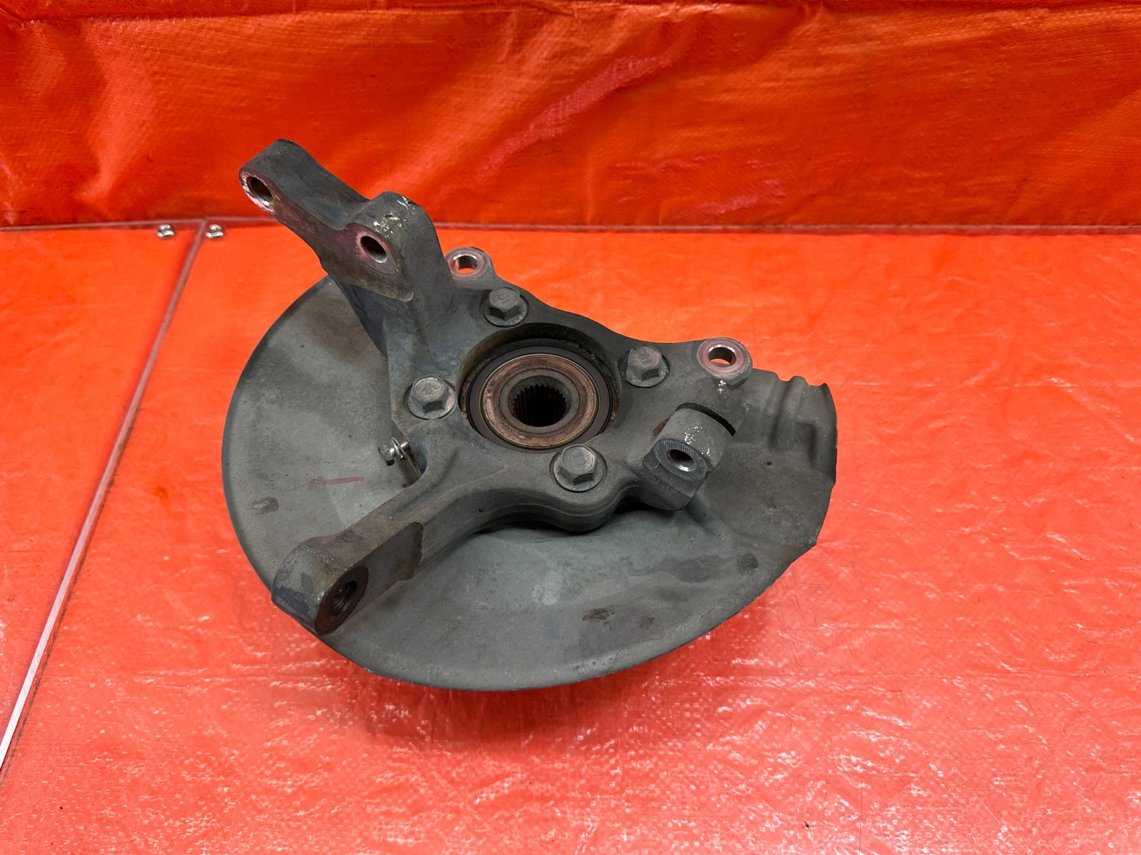 08 15 LANCER EVOLUTION X EVO 10   DRIVER LEFT FRONT SPINDLE KNUCKLE HUB OEM 2069