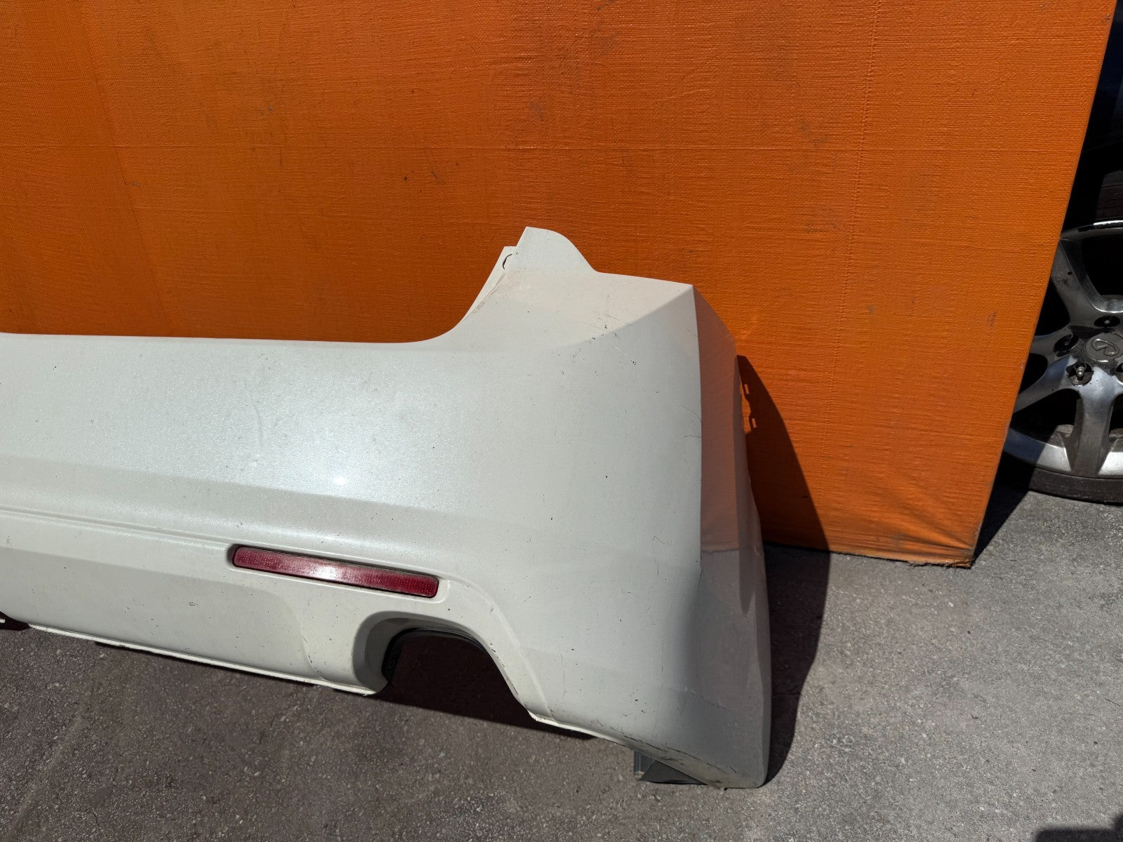 09 14 ACURA TSX   REAR BUMPER COVER WITH REFLECTORS   OEM FACTORY OE4