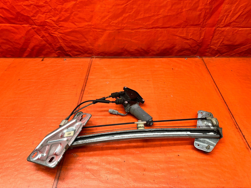 94-01 ACURA INTEGRA 4D RIGHT FRONT PASSENGER WINDOW REGULATOR MOTOR OEM #3410