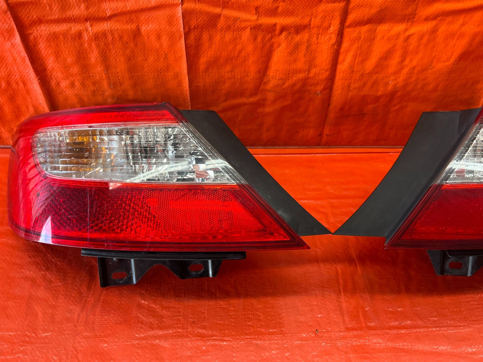 09 11 HONDA CIVIC SI 2D   TAIL LIGHTS LEFT AND RIGHT TAIL LIGHT LAMP SET OEM 16311