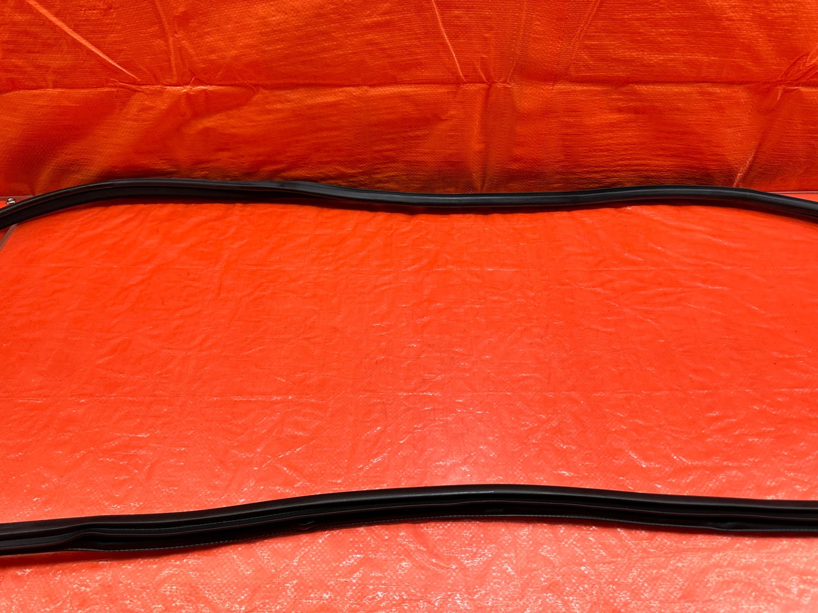 14 20 INFINITI Q50 CHASSIS TO DOOR OPEN TRIM WEATHER STRIP RIGHT REAR   OEM #22211