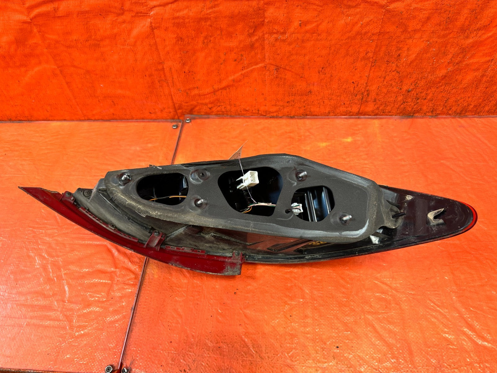 13 16 HYUNDAI GENESIS COUPE   PASSENGER RIGHT TAIL LIGHT LAMP OEM FACTORY #3267