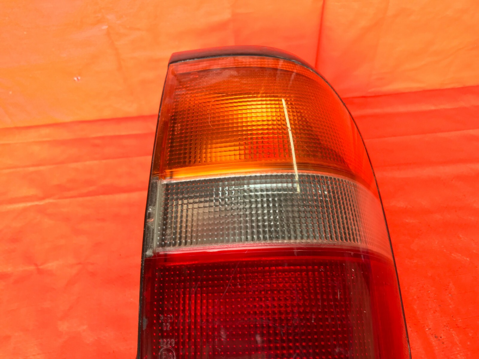 OEM 1996 1997 1998 NISSAN PATHFINDER PASSENGER RIGHT TAIL LIGHT LAMP 96 97 983