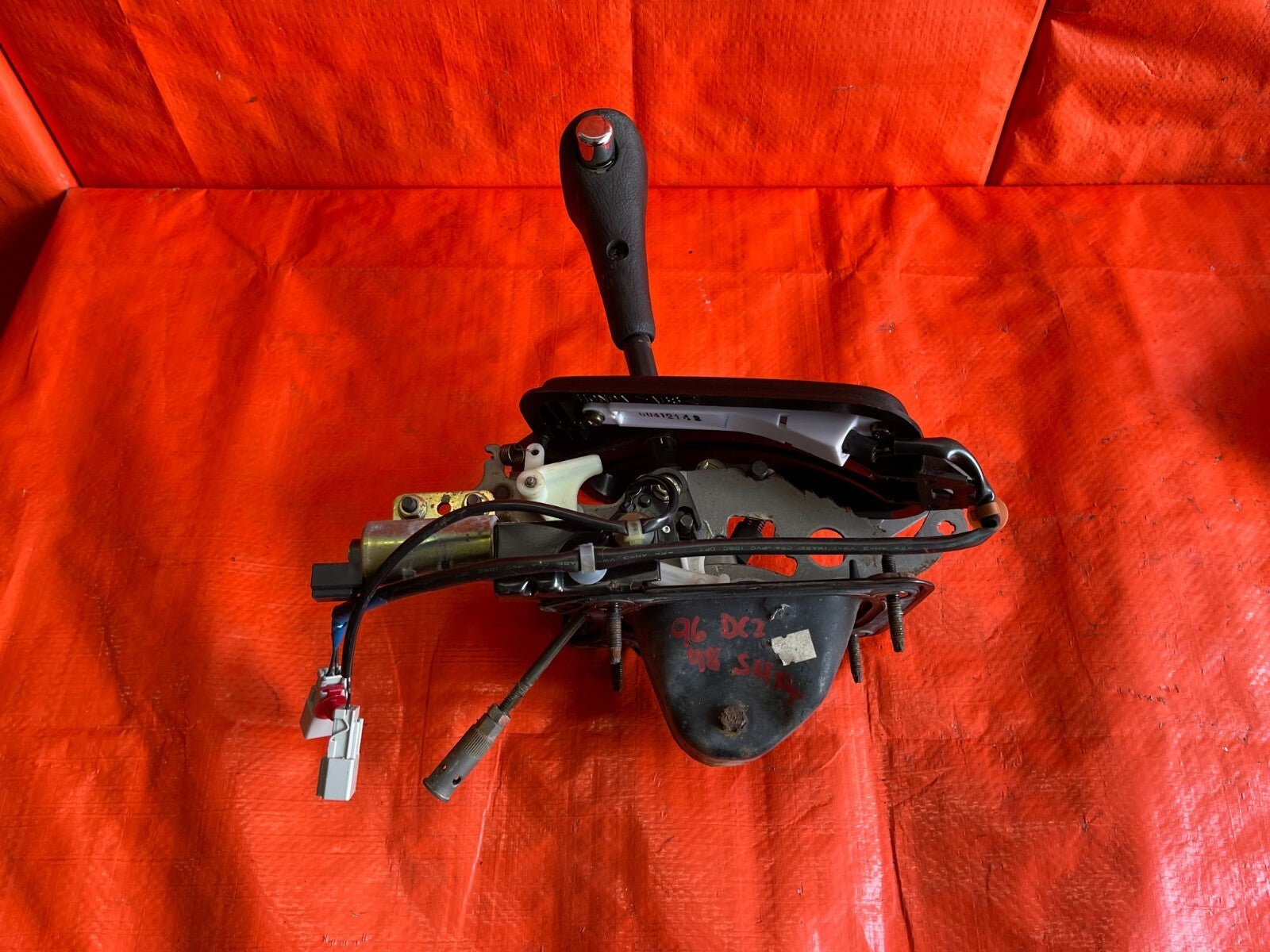 94 01 ACURA INTEGRA   AUTOMATIC TRANSMISSION   GEAR SHIFTER SELECTOR SELECT OEM6