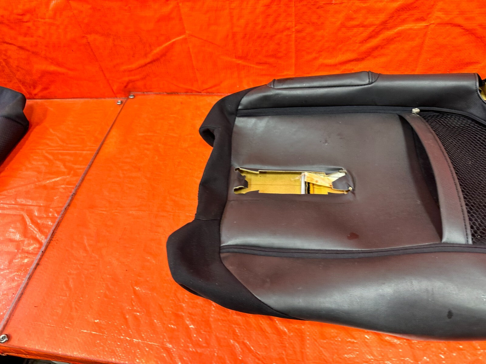 2004 NISSAN 350Z CLOTH PASSENGER RIGHT FRONT UPPER SEAT SKIN WRAP COVER OEM 26218