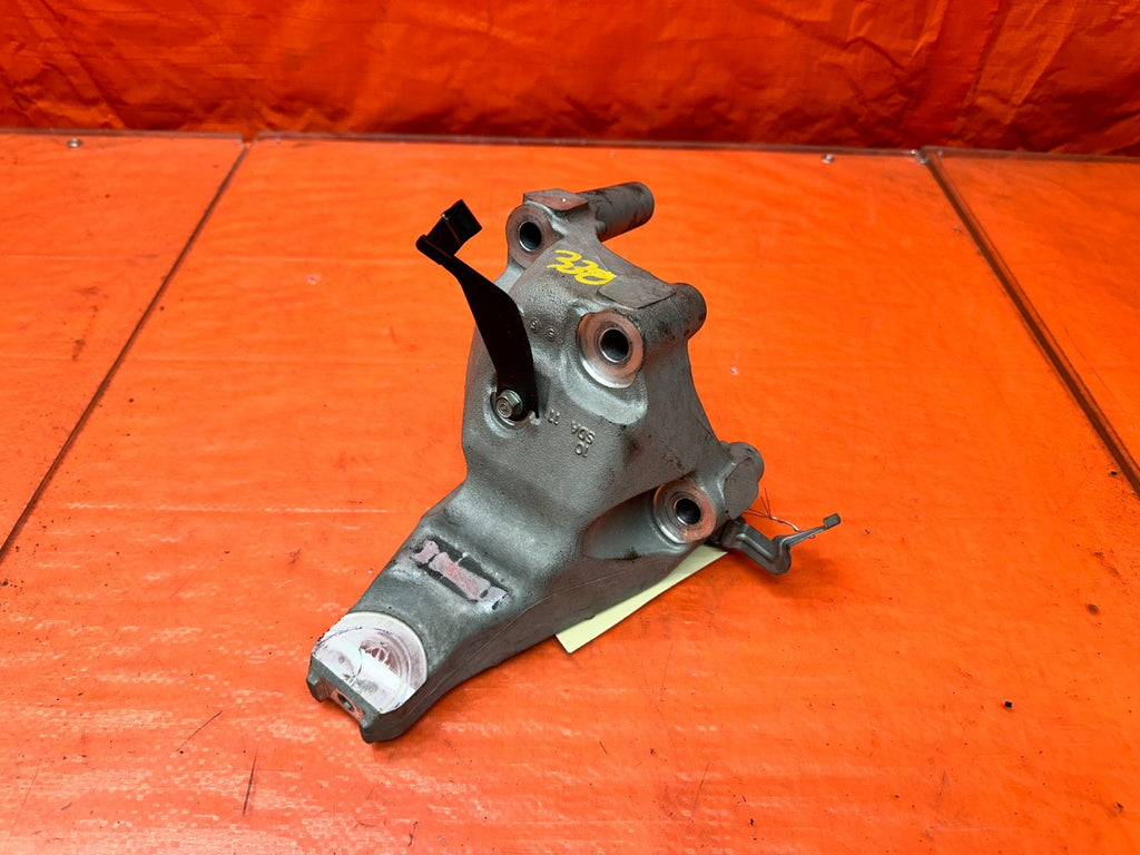 04-05 ACURA TSX 2.4L K24A2 ALUMINUM ENGINE MOTOR MOUNT BRACKET OEM #338-20