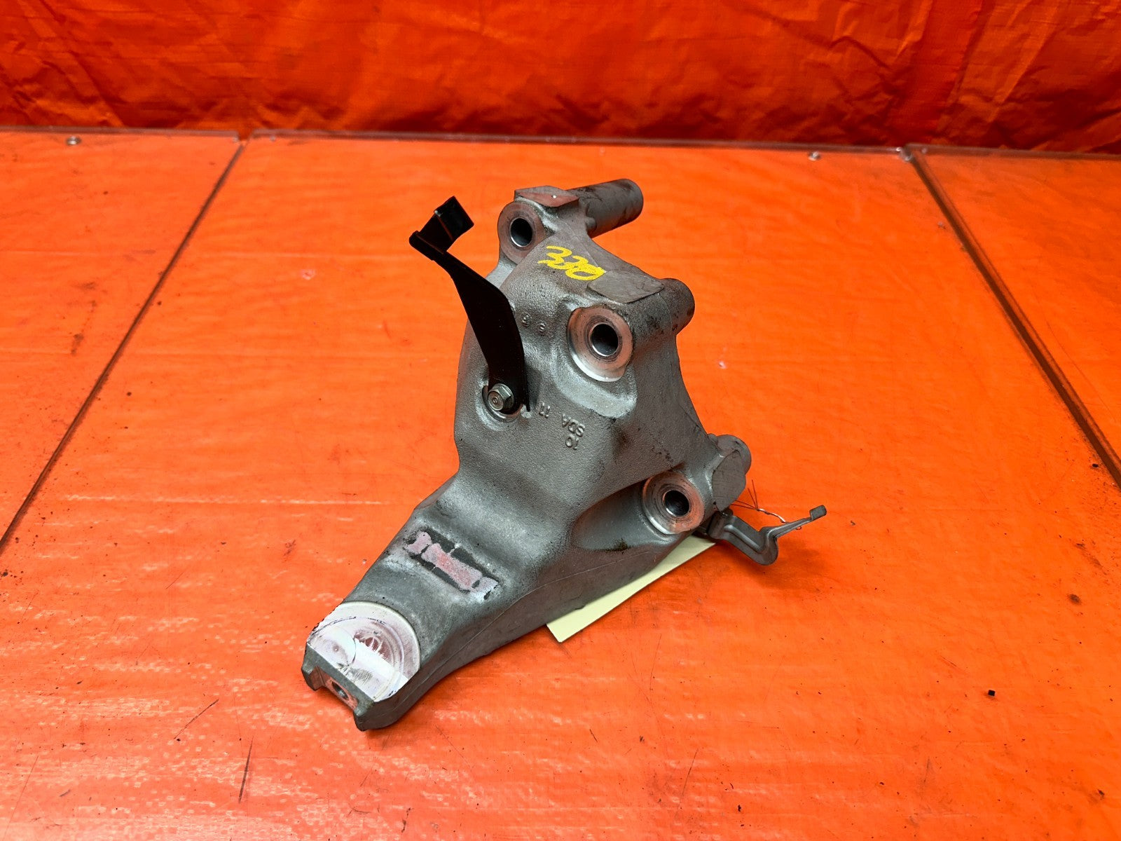04-05 ACURA TSX 2.4L K24A2 ALUMINUM ENGINE MOTOR MOUNT BRACKET OEM #338-20