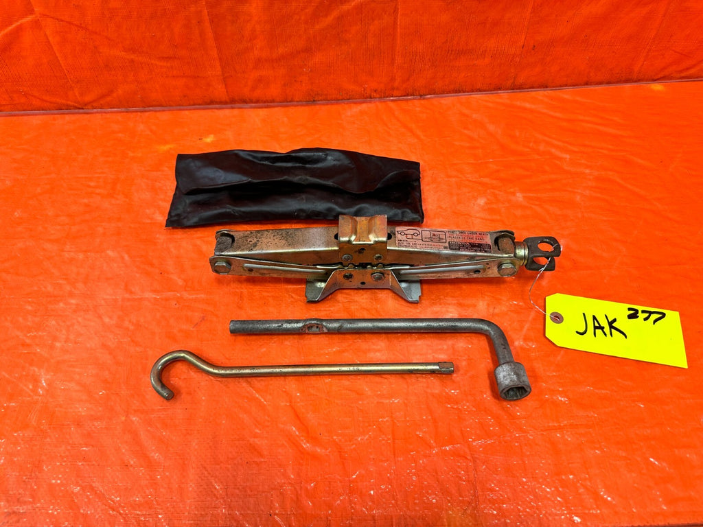 88 91 HONDA CRX   SPARE TIRE PANTOGRAPH / SCISSOR JACK  OEM FACTORY #2772