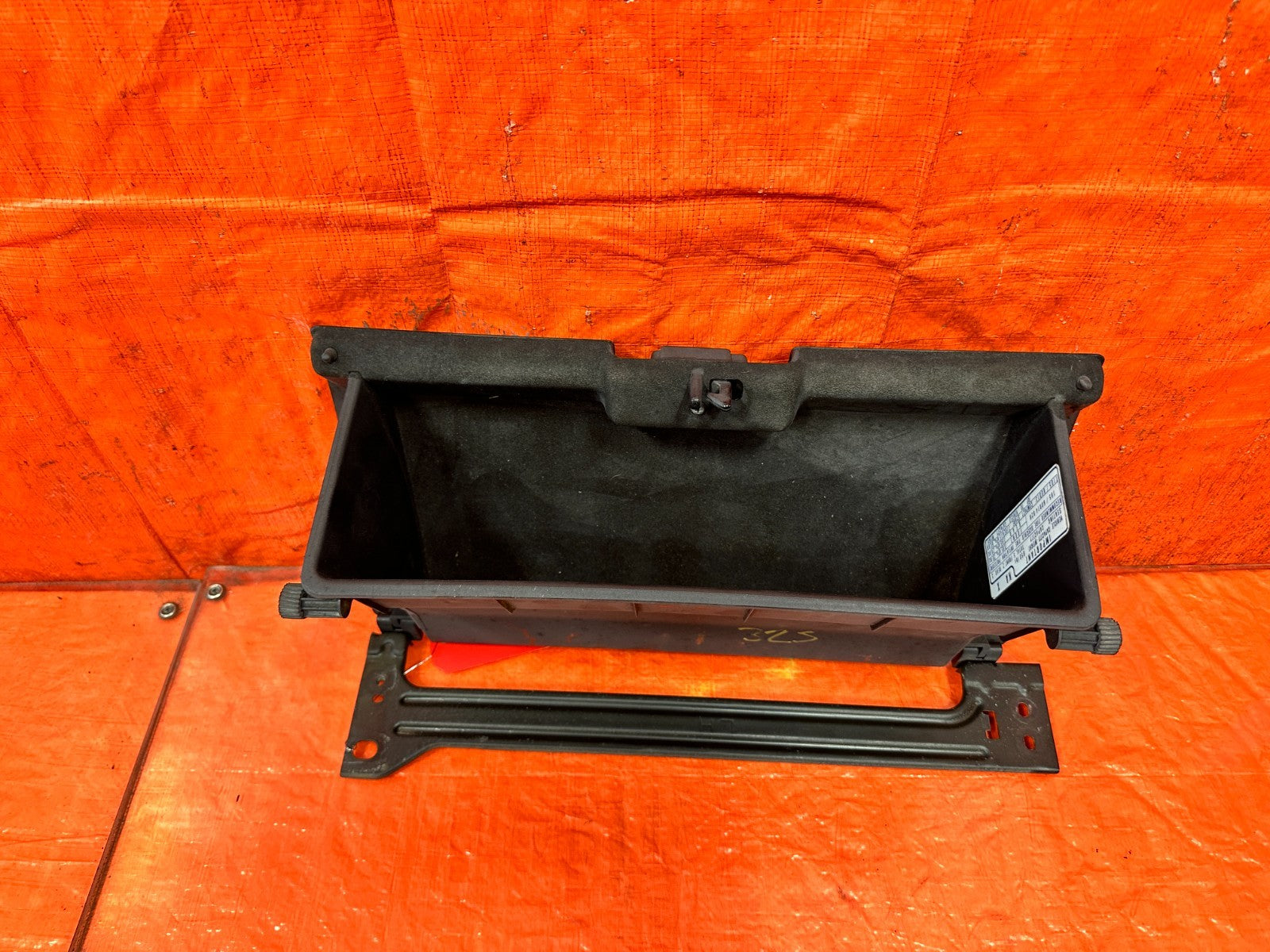 90 91 HONDA CIVIC HATCHBACK   GLOVE BOX DASH BOARD TRIM PANEL   OEM 3252