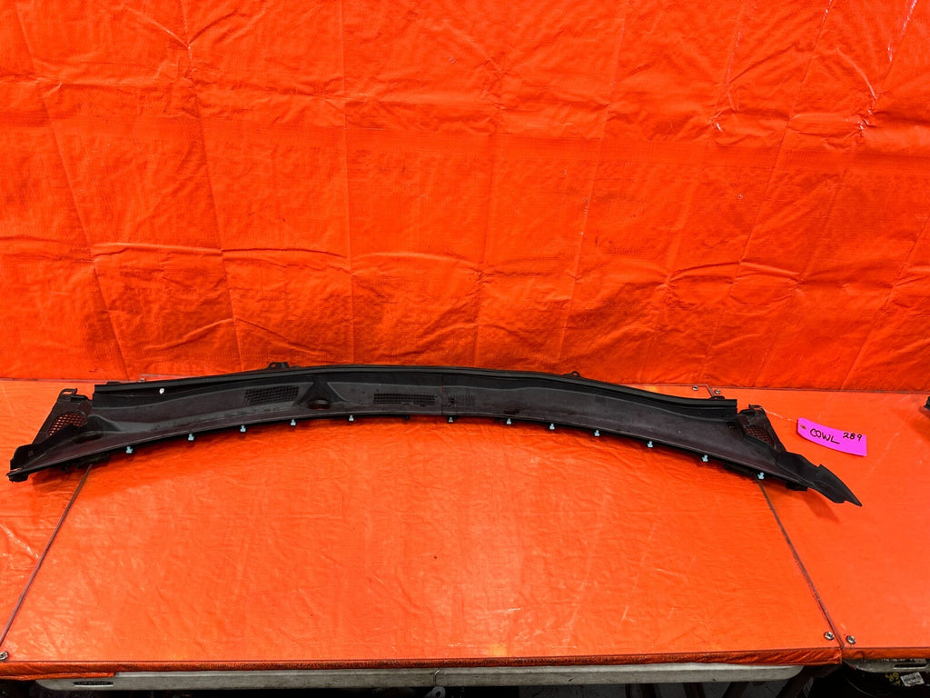 14 20 INFINITI Q50 Q60   WINDSHIELD WIPER COWL TRIM PLASTIC   OEM FACTORY #2891