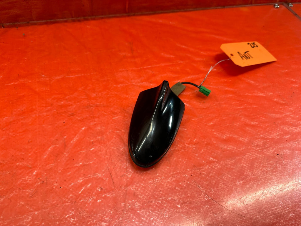 14 20 INFINITI Q50 / 17 20 Q60   FACTORY SHARK FINE ANTENNA ASSEMBLY   OEM #2156