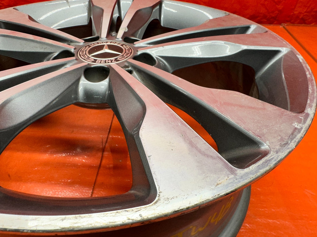 15 18 MERCEDES BENZ C300 W205   WHEEL RIM   A205 401 02 00   OEM OE FACTORY **4