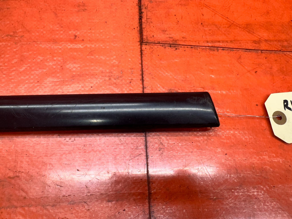 94-01 ACURA INTEGRA 2D COUPE RIGHT PASSENGER REAR QUARTER PANEL MOULDING OEM #346