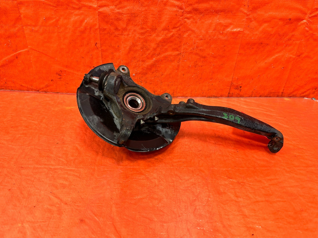 94 01 ACURA INTEGRA RIGHT FRONT SPINDLE KNUCKLE HUB AND ARMS OEM FACTORY OE #3093