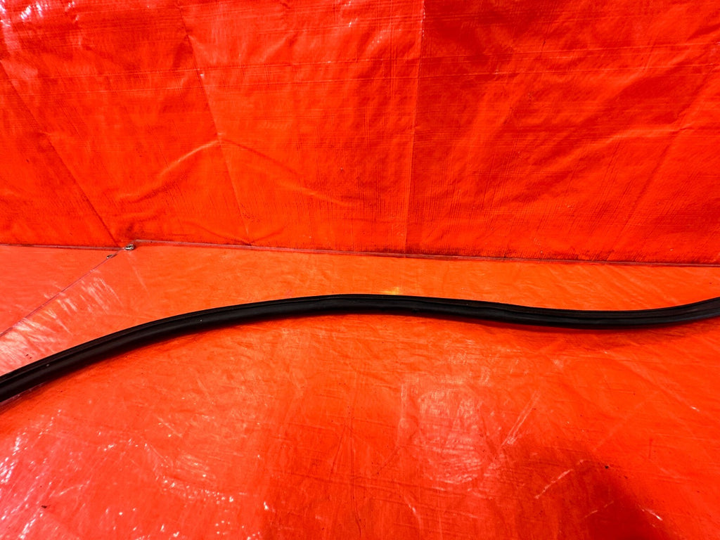 06 11 CIVIC 4D SEDAN   PASSENGER RIGHT REAR WEATHER STRIP SEAL GASKET OEM #2706