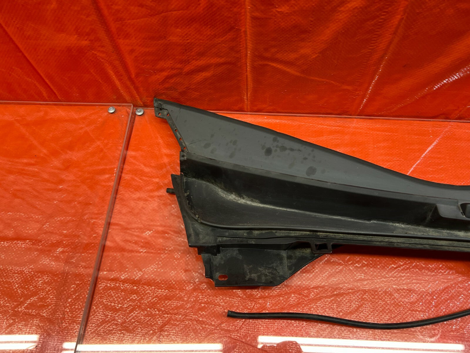 04 08 ACURA TL   WIPER COWL TRIM   PASSENGER RIGHT SIDE   OEM FACTORY #1067