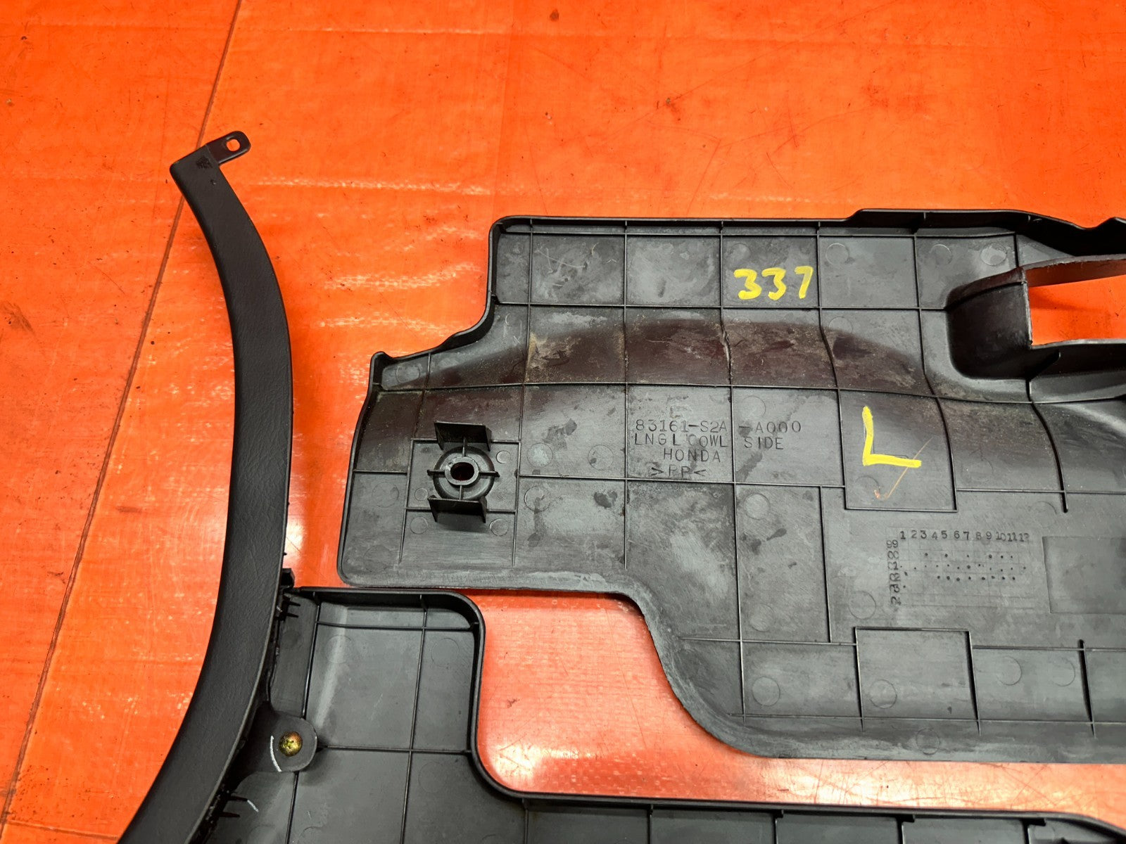 00-09 HONDA S2000 AP1 AP2 DRIVER PASSENGER FOOTWELL KICK PANELS OEM #33712