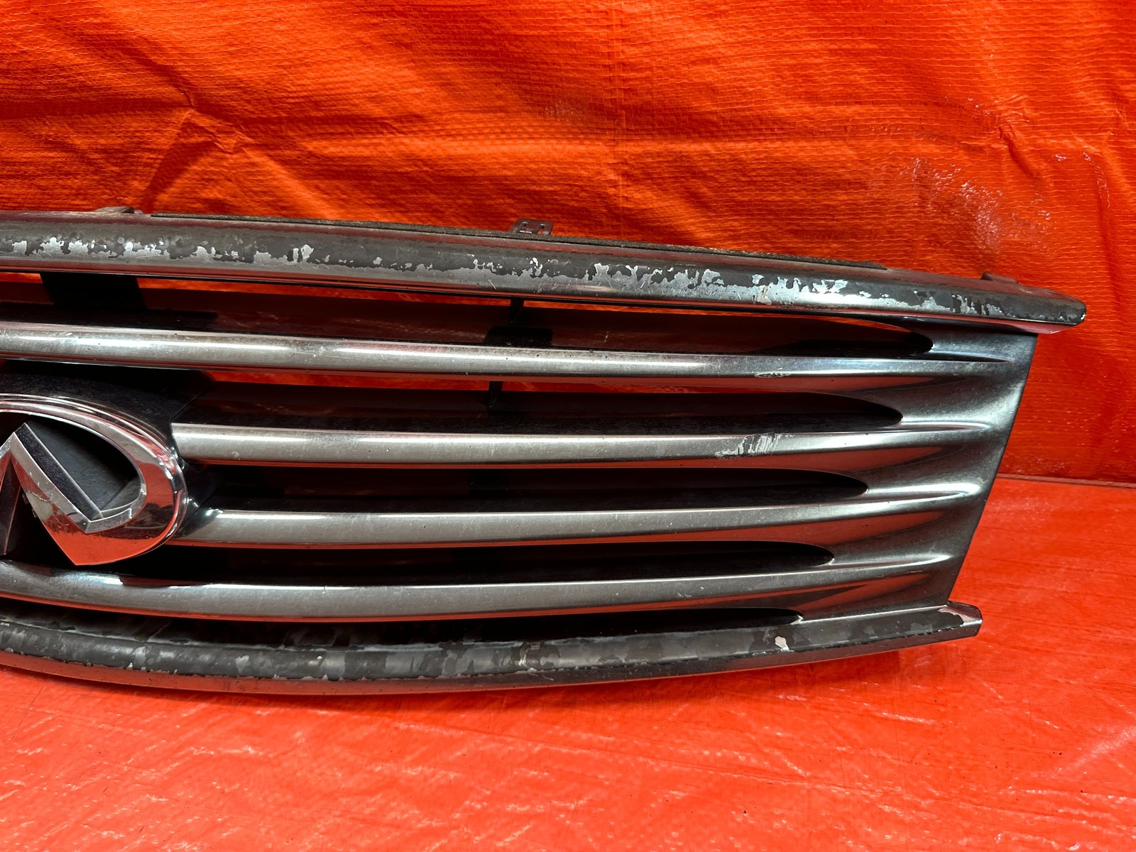 08 15 INFINITI G37 & Q60   2D COUPE   FRONT BUMPER GRILLE   OEM FACTORY #1905