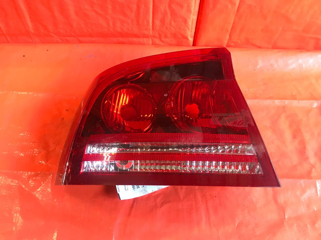 OEM 2006 06 DODGE CHARGER DRIVER LEFT TAIL LIGHT LAMP L LH0