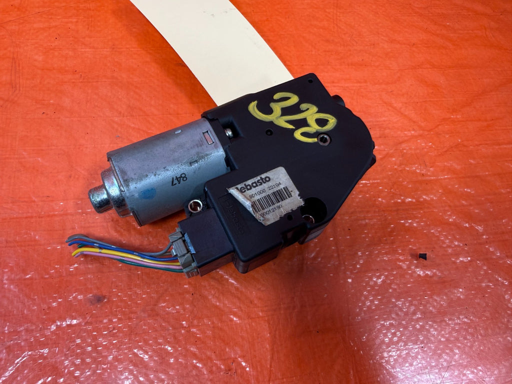 08 15 INFINITI G37 2D COUPE   SUNROOF MOONROOF SLIDING ROOF   MOTOR   OEM #3282