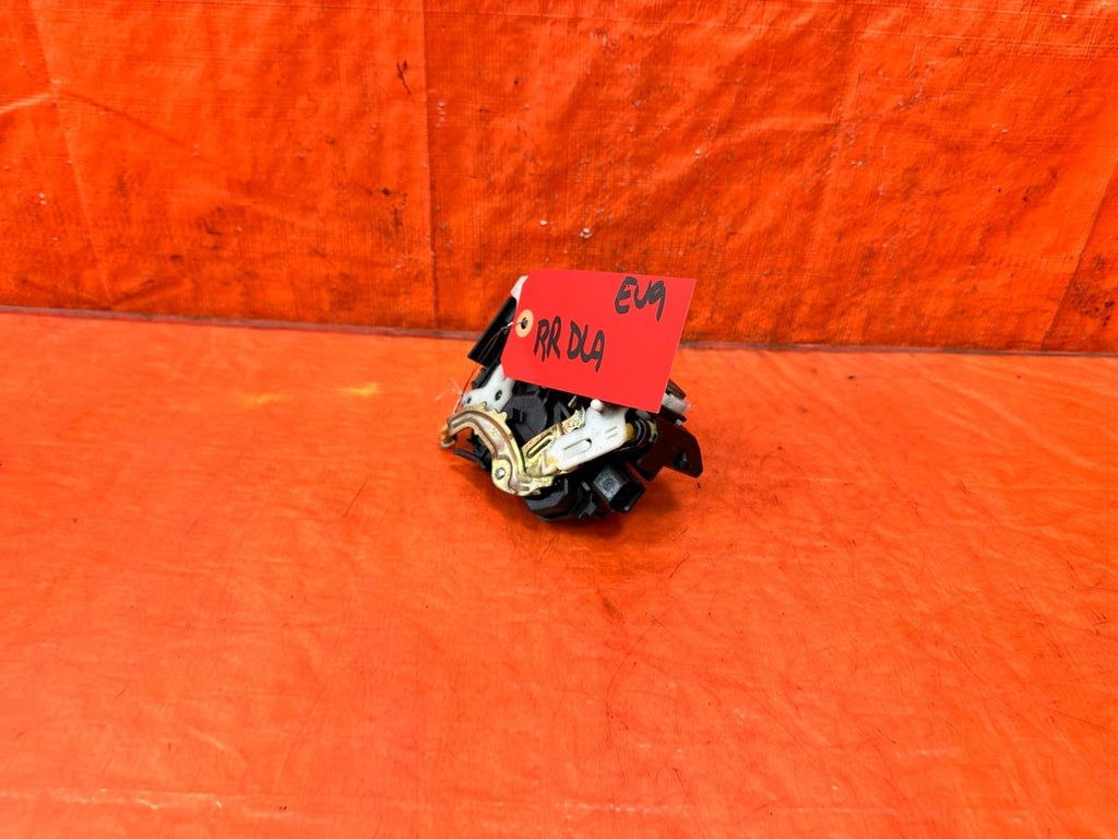 03 05 LANCER EVOLUTION EVO VIII IX 8 9   RIGHT REAR DOOR LOCK ACTUATOR   OEM EV92