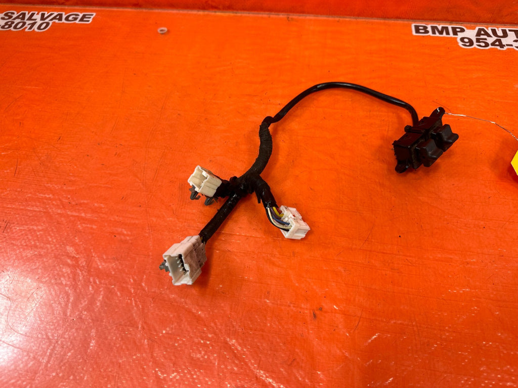 2008 INFINTI G37 COUPE S SPORT   TOP BOTTOM SEAT ADJUST SWITCH   OEM #248 16