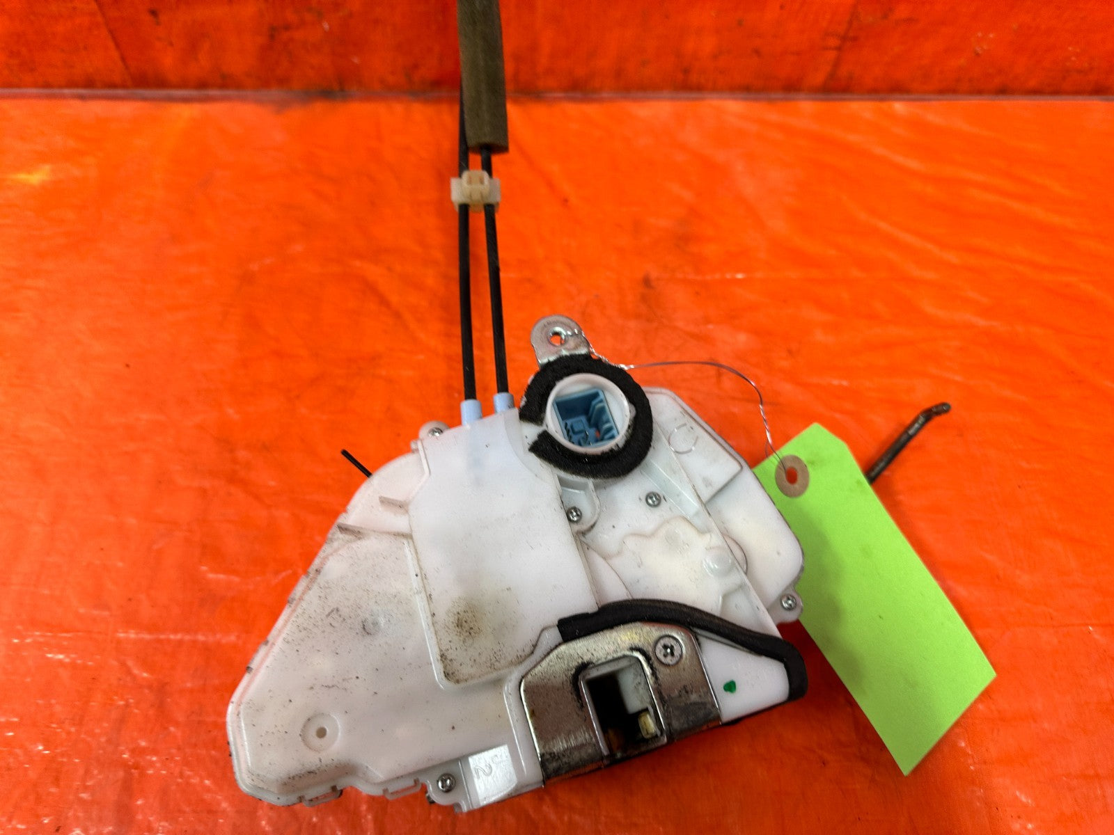 06 11 HONDA CIVIC 4D SEDAN PASSENGER RIGHT FRONT DOOR LOCK ACTUATOR OEM #3003
