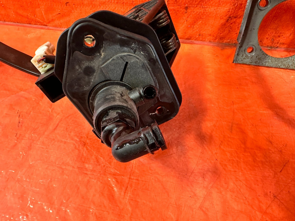 13 16 HYUNDAI GENESIS COUPE 3.8L   6 SPEED MANUAL BRAKE CLUTCH PEDAL PEDALS OEM9