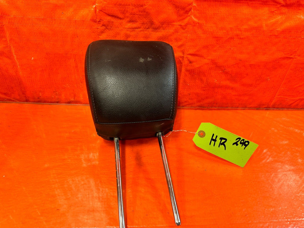 13 16 HYUNDAI GENESIS COUPE 3.8L   FRONT SEAT HEAD REST   LEFT OR RIGHT OEM #2990