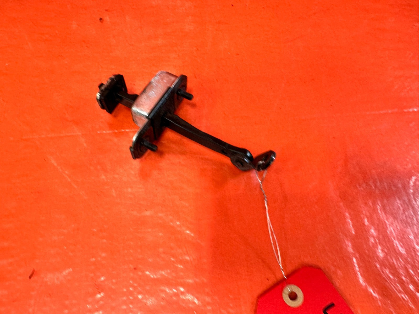 10 16 HYUNDAI GENESIS COUPE DRIVER LEFT DOOR CHECKER HINGE ARM STOPPER #3021