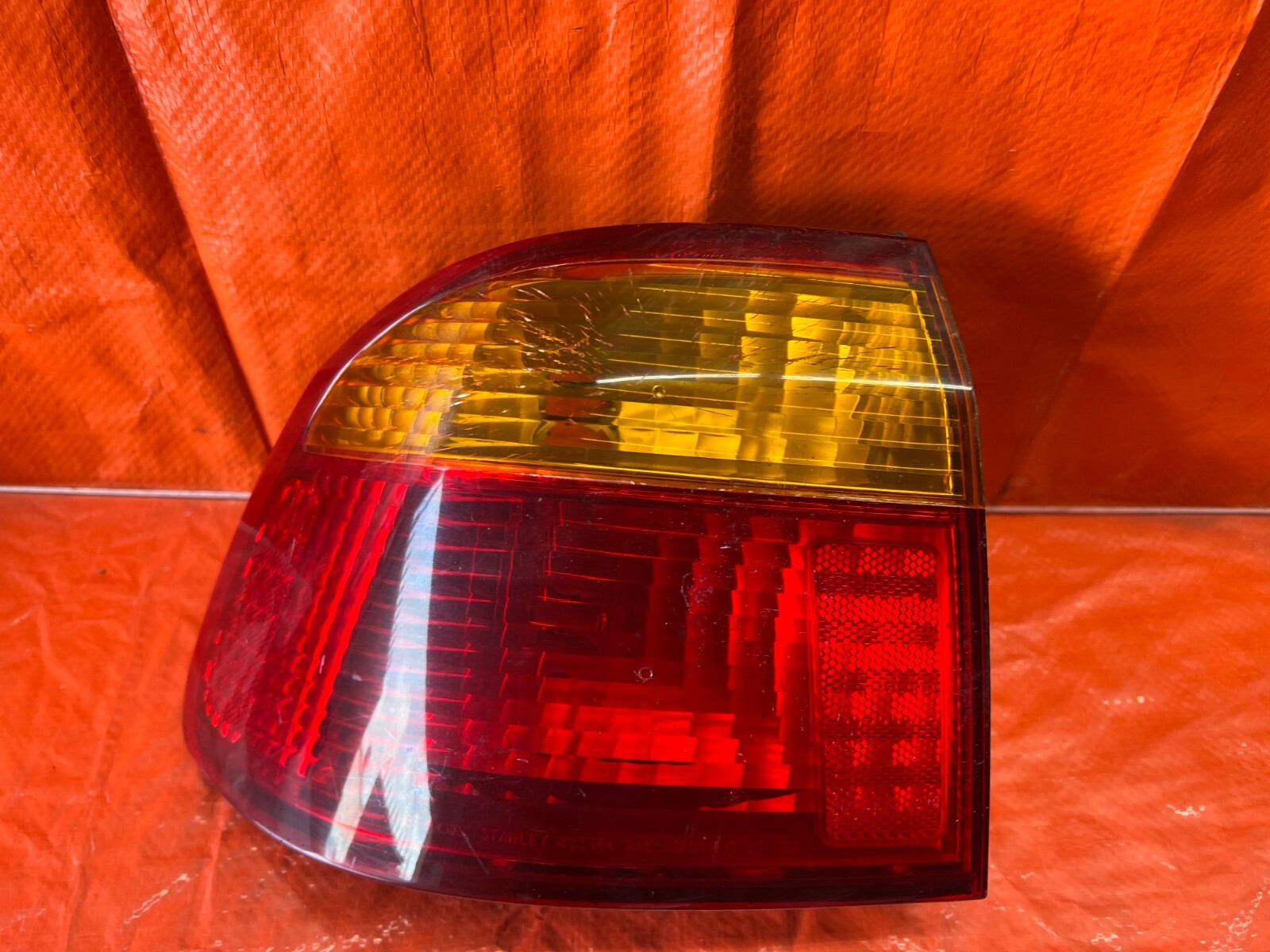 99 00 HONDA CIVIC SEDAN   DRIVER LEFT   OUTER TAIL LIGHT LAMP   OEM #127 5