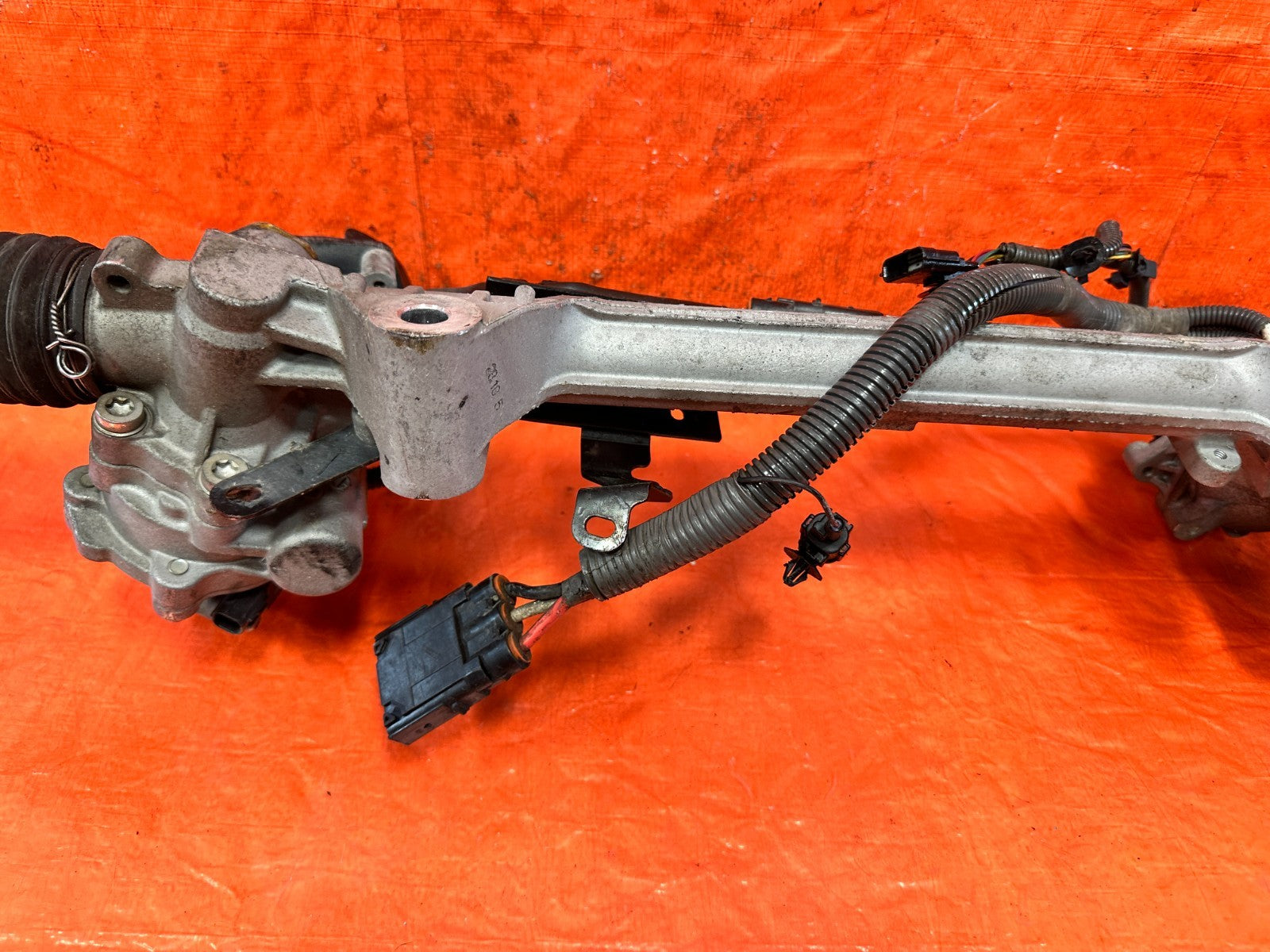 16 24 INFINITI Q50 RWD 3.0L / DUAL MOTOR / AFS ADAPTIVE / STEERING RACK GEAR BOX20