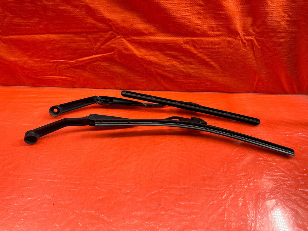 00 09 HONDA S2000   LEFT & RIGHT WINDSHIELD WIPER ARMS   OEM FACTORY #1989