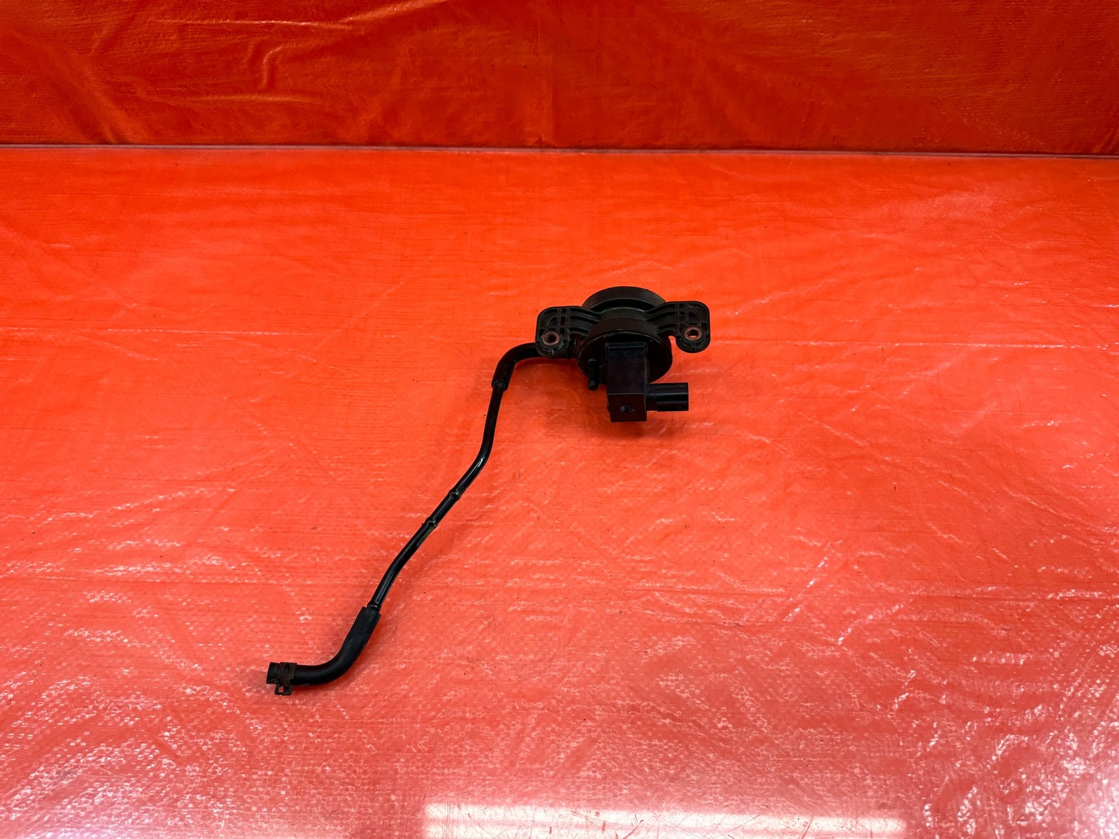02 04 ACURA RSX   VACUUM PURGE CANISTER VENT   192000 6011   OEM #1839