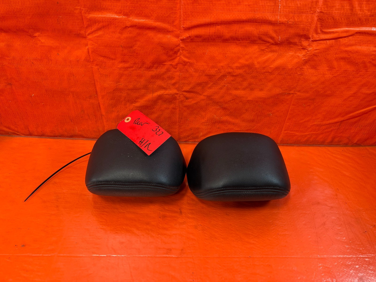 04 08 ACURA TSX   LEFT OR RIGHT   REAR SEAT   HEAD REST BLACK COLOR   OEM 3226