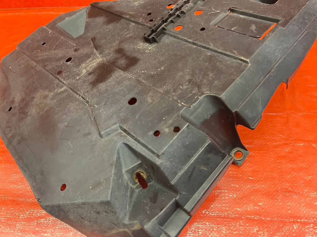12 21 SUBARU WRX & STI  SEDAN   SPLASH SHIELD RIGHT PROTECTOR   OEM #1805