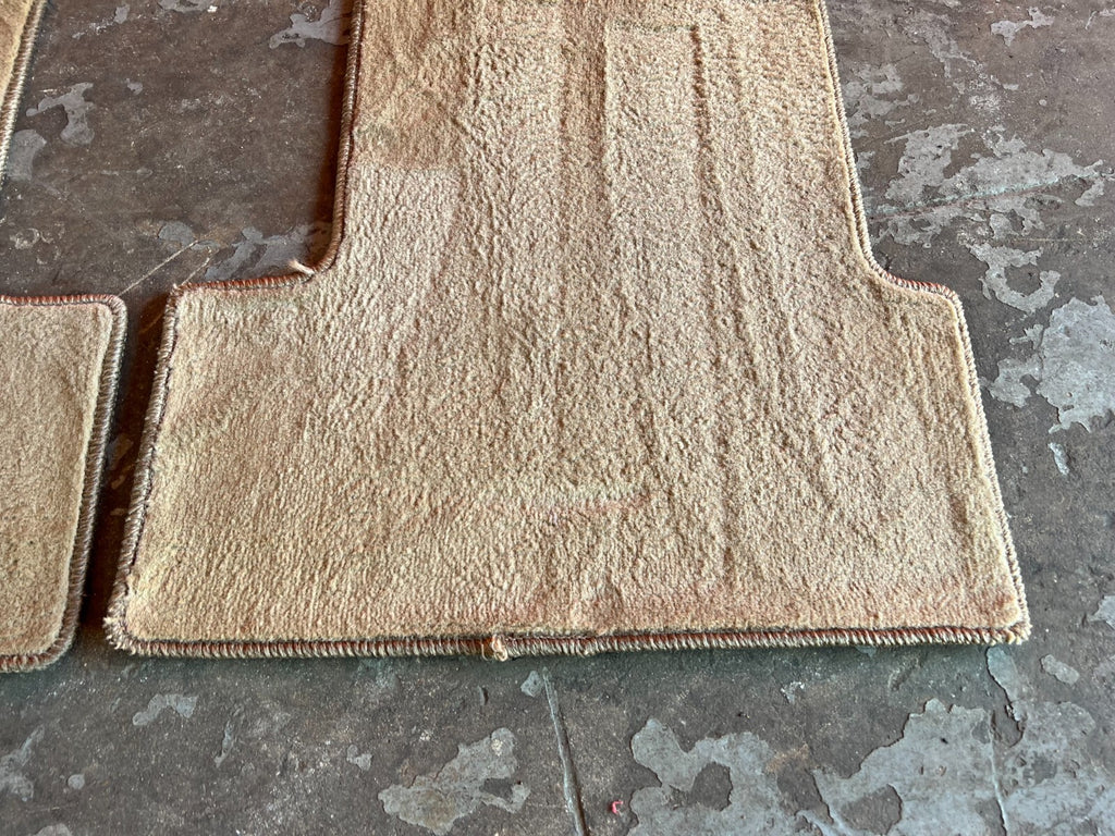 09 14 ACURA TSX   FLOOR MAT SET   IVORY COLOR   LEFT RIGHT FRONT REAR   OEM #15811