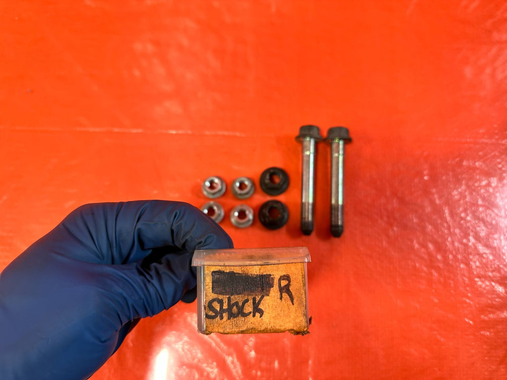 08 15 SUBARU IMPREZA WRX & STI   REAR SHOCK STRUT BOLTS NUTS HARDWARE OEM 2834