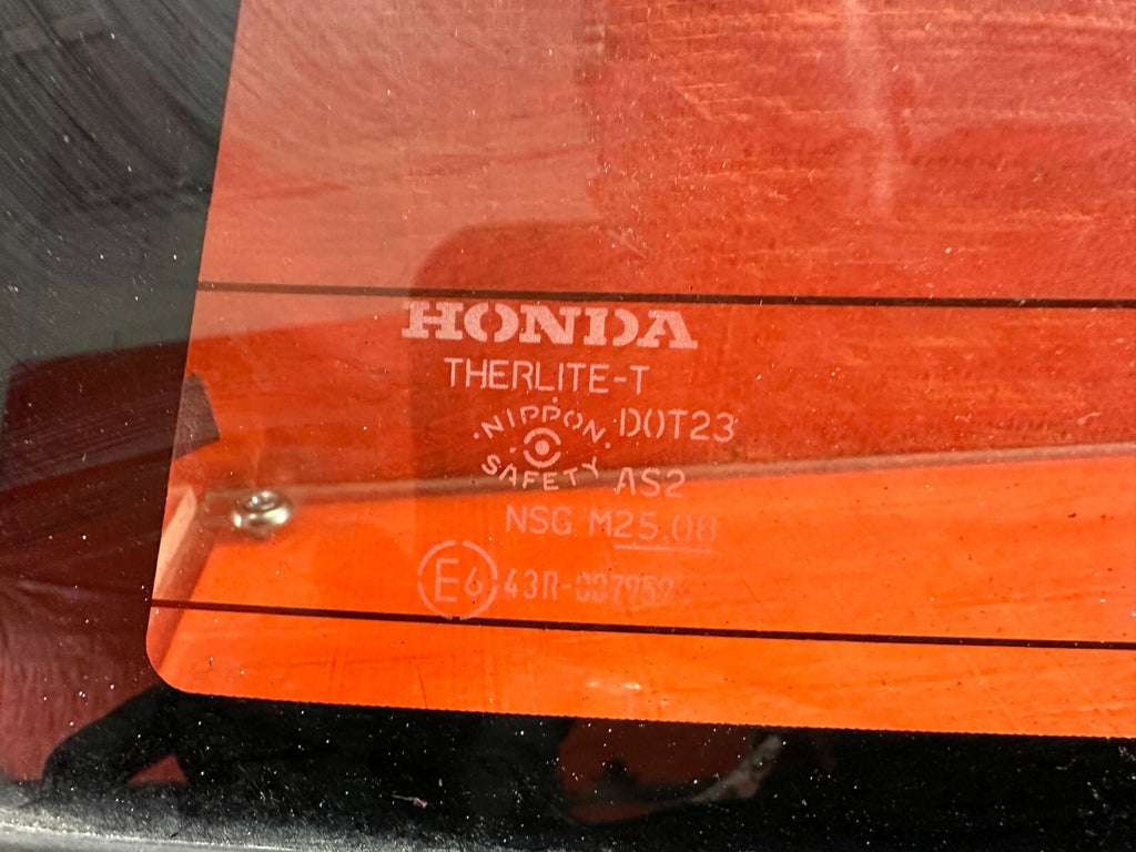 02 09 HONDA S2000   REAR SOFT TOP GLASS WINDOW W/ HONDA LOGO   OEM FACTORY #2247