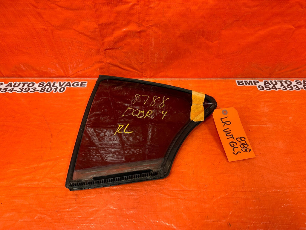 14 20 INFINITI Q50   DRIVER LEFT REAR   DOOR VENT QUARTER GLASS   OEM #2150