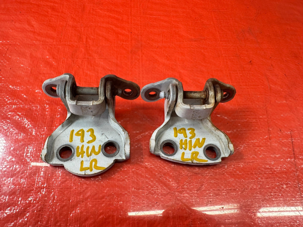 95 98 HONDA ODYSSEY DRIVER LEFT REAR UPPER & LOWER DOOR HINGES HINGE SET 1938