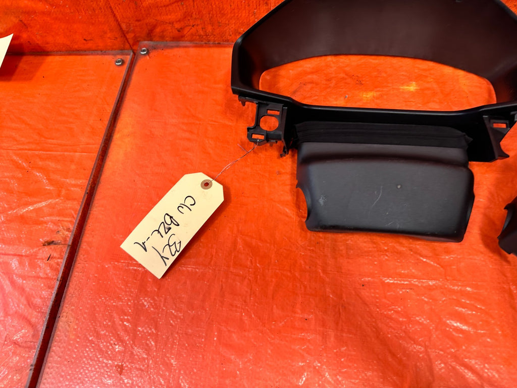 18 21 HONDA ACCORD KEY IGNITION STEERING COLUMN COVER TOP BOTTOMW/ BEZEL OEM 3249