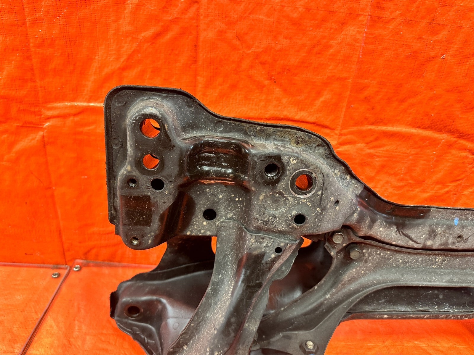 96 00 HONDA CIVIC SI EM1 B16A2 FRONT CROSS MEMBER SUBFRAME ENGINE CRADLE #29715