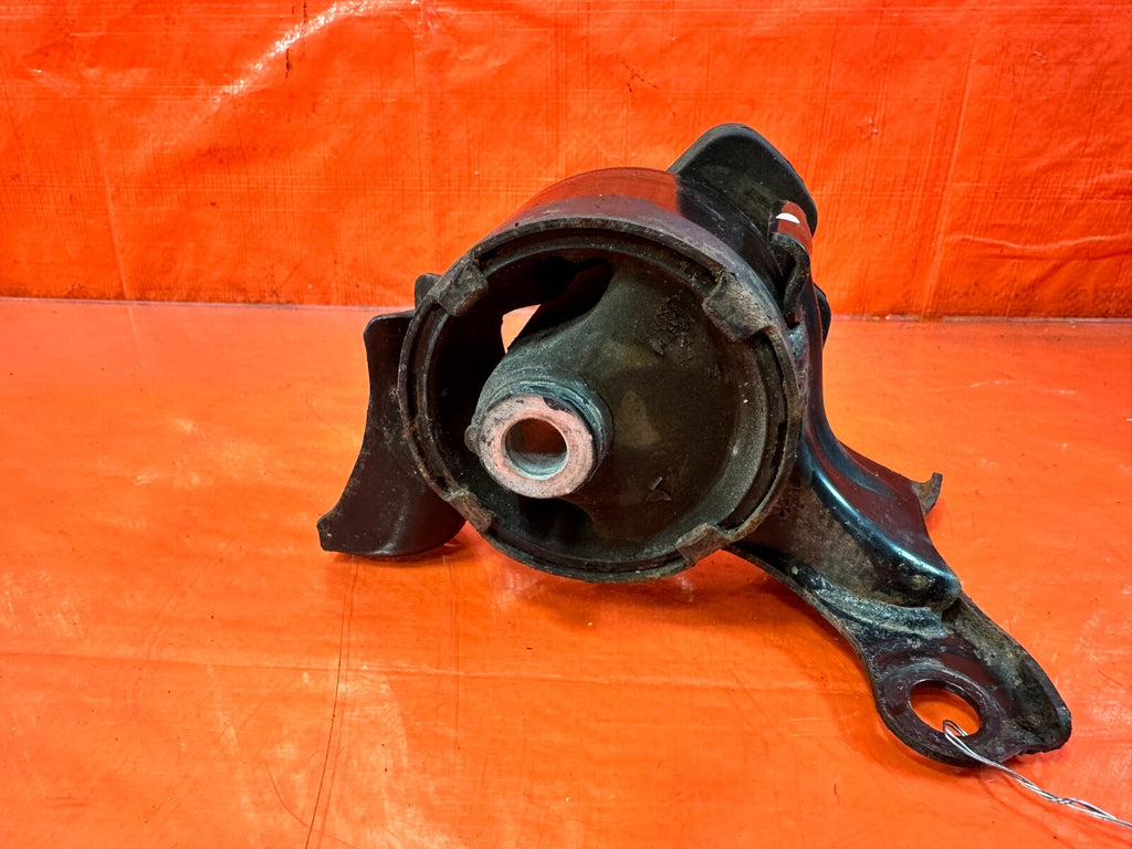 02 06 ACURA RSX   DRIVER LEFT MANUAL STICK SHIFT TRANSMISSION MOUNT OEM #2801
