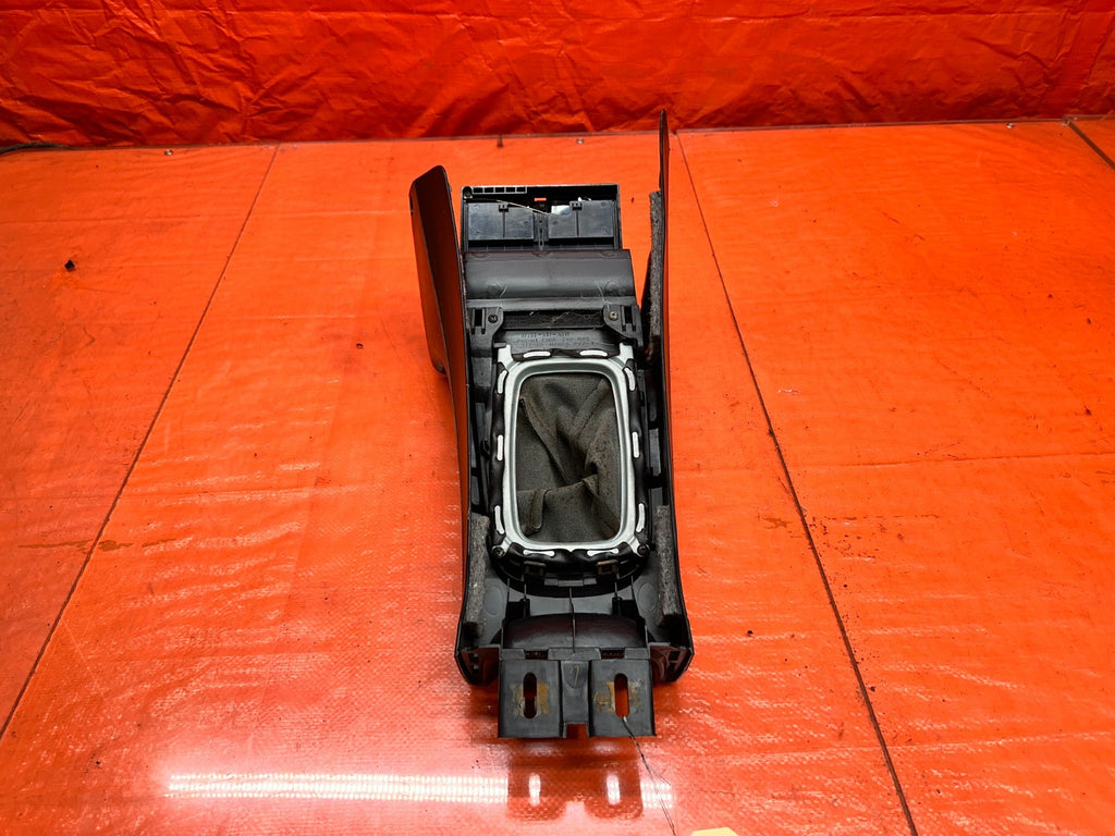 94 01 ACURA INTEGRA 5 SPEED MANUAL CENTER SHIFTER CONSOLE TRIM OEM #3317
