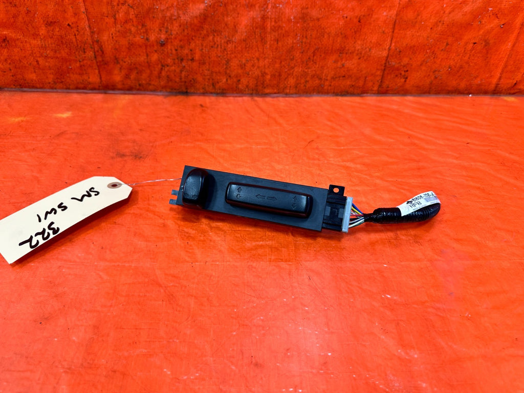 04 05 ACURA TSX   DRIVER LEFT SEAT ADJUSTMENT SWITCH   OEM FACTORY OE #3228